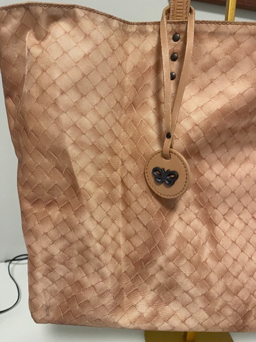 Authentic Bottega Veneta Nylon Intrecciolusion Medium Tote Bag in Peach - Picture 11 of 16